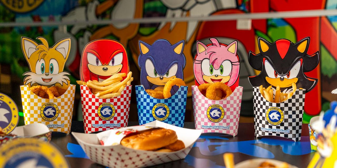 Fry containers at Sonic the Hedgehog speed cafe pop up