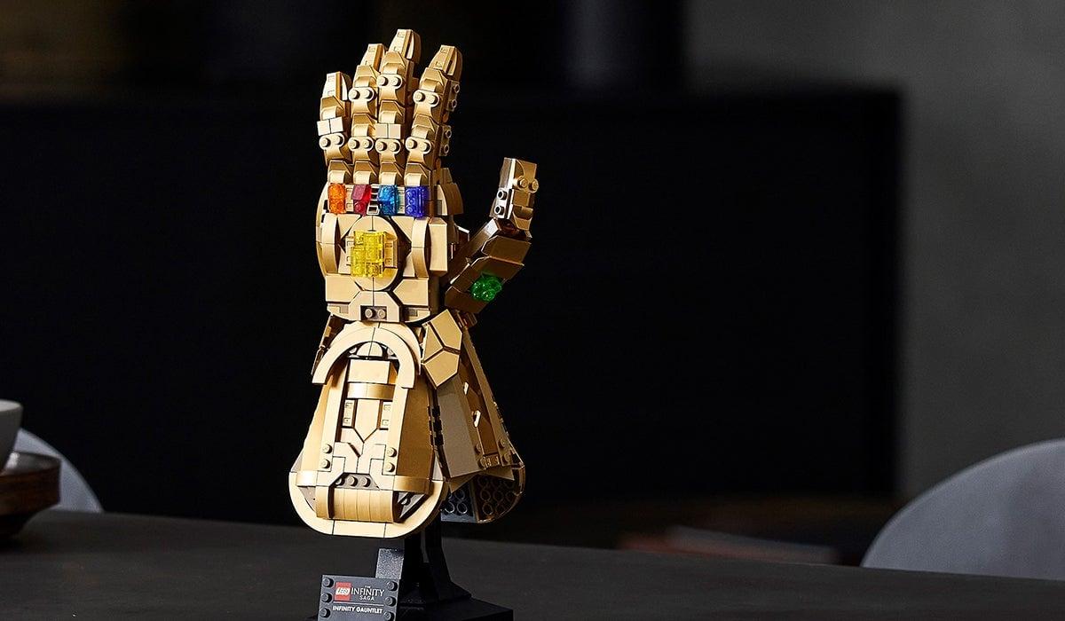 LEGO Infinity Gauntlet set