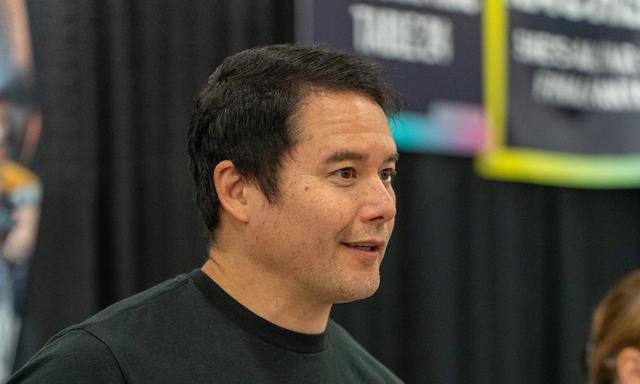 Johnny Yong Bosch at Florida Supercon 2022