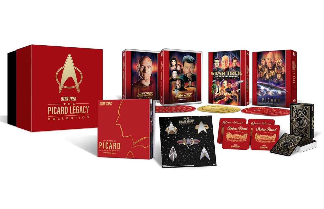 An image showing the contents of the Star Trek: The Picard Legacy box set