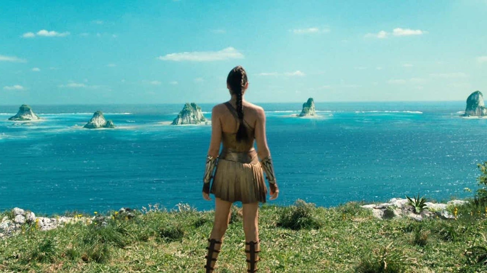 Diana overlooks Paradise Island