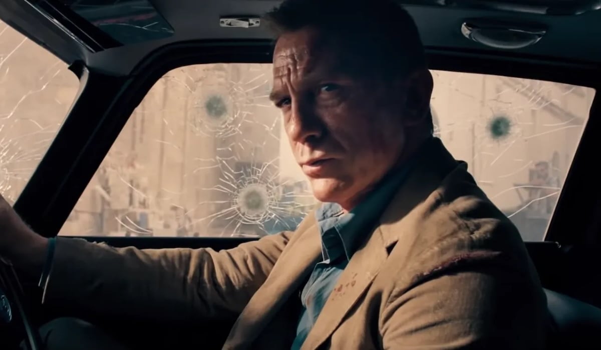 An image of Daniel Craig as James Bond