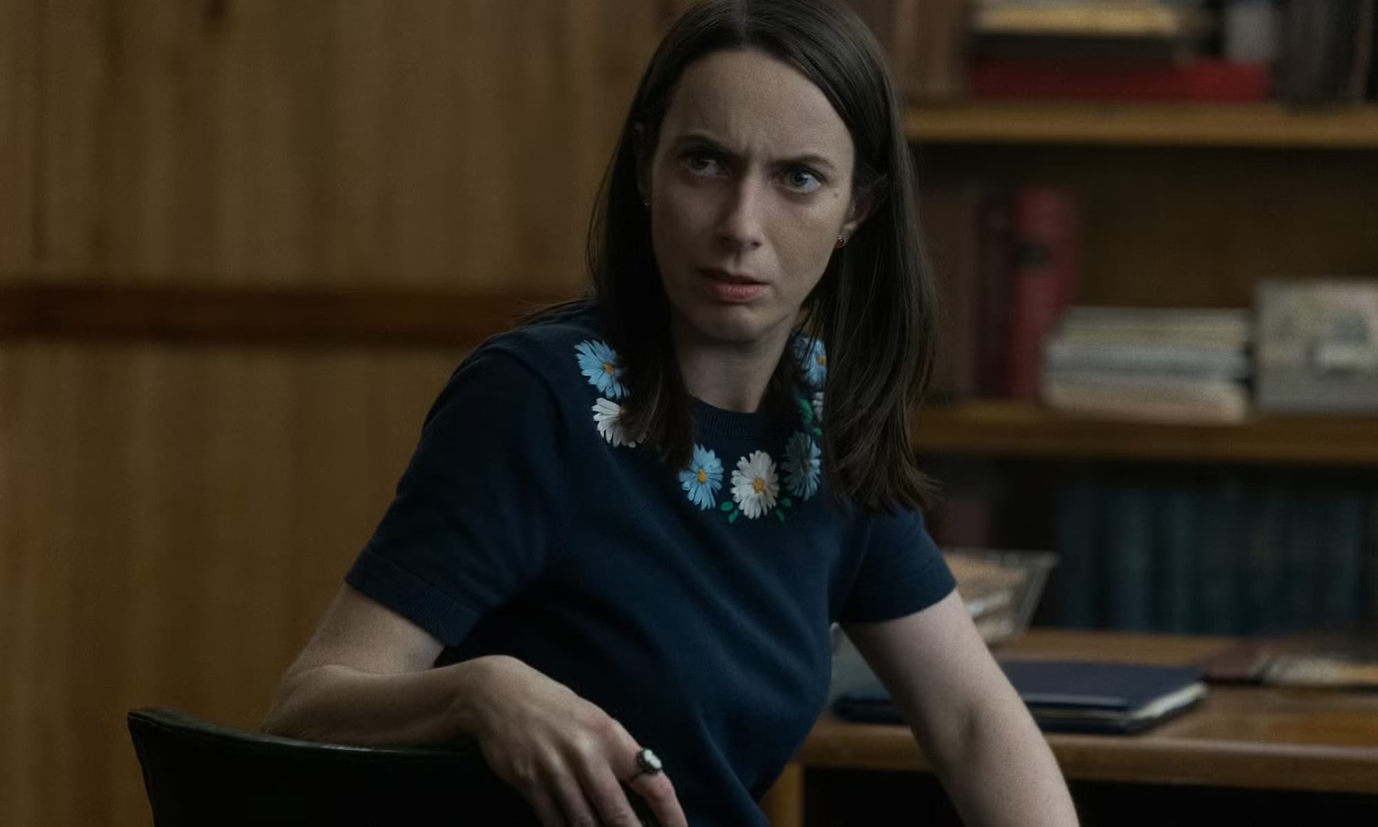 Widows Bay season 1 screenshot